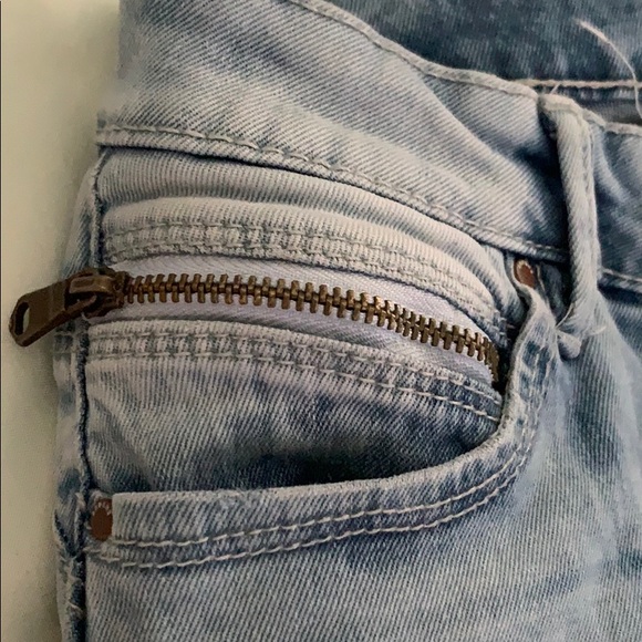 Jeans - Picture 3 of 7